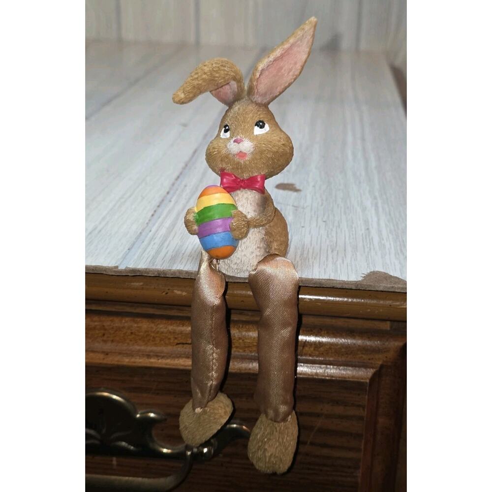 Vintage Wood Look Dangle Leg Easter Bunny Shelf Sitter With Rainbow Egg Cute